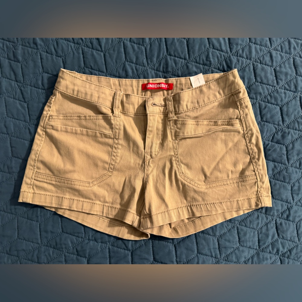 UNIONBAY Khaki Casual Shorts